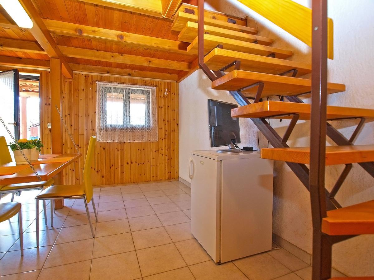 Apartment Mitar 1271 Fažana Eksteriør billede